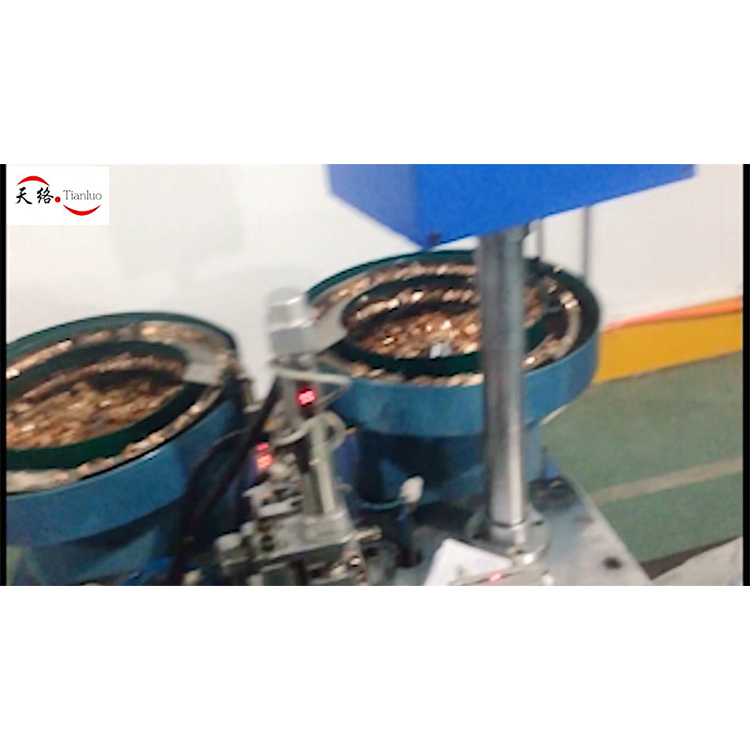 Socket copper head automatic assembly machine