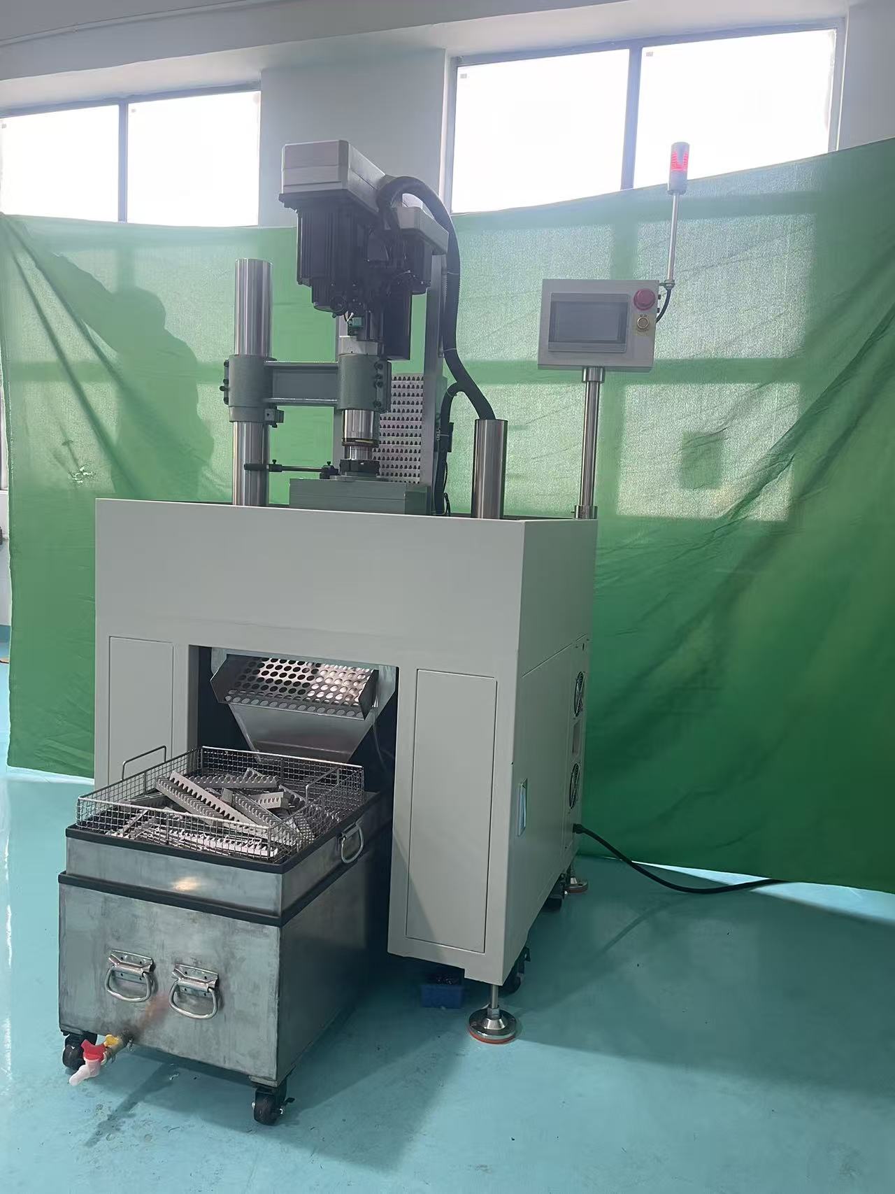 Semi-automatic Tapping Machine